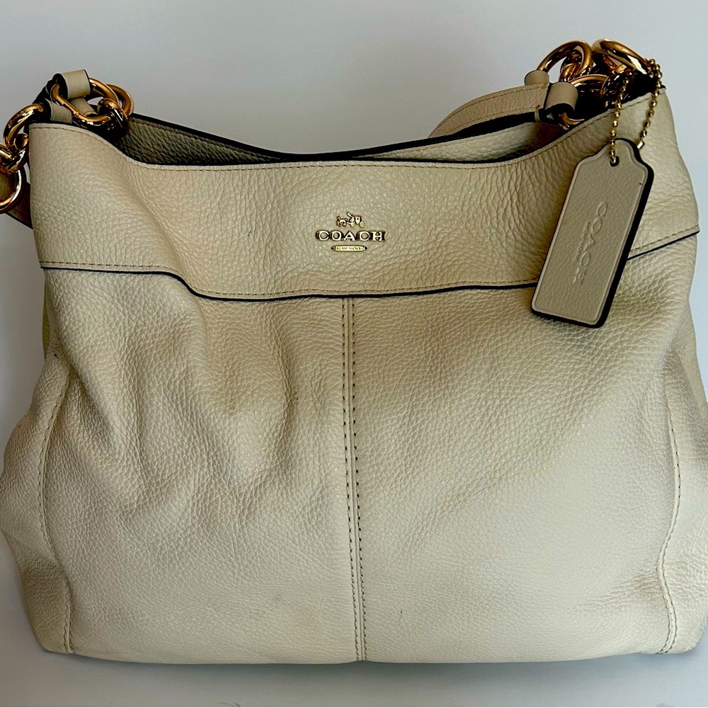 COACH Lexy off white pebble leather shoulder bag